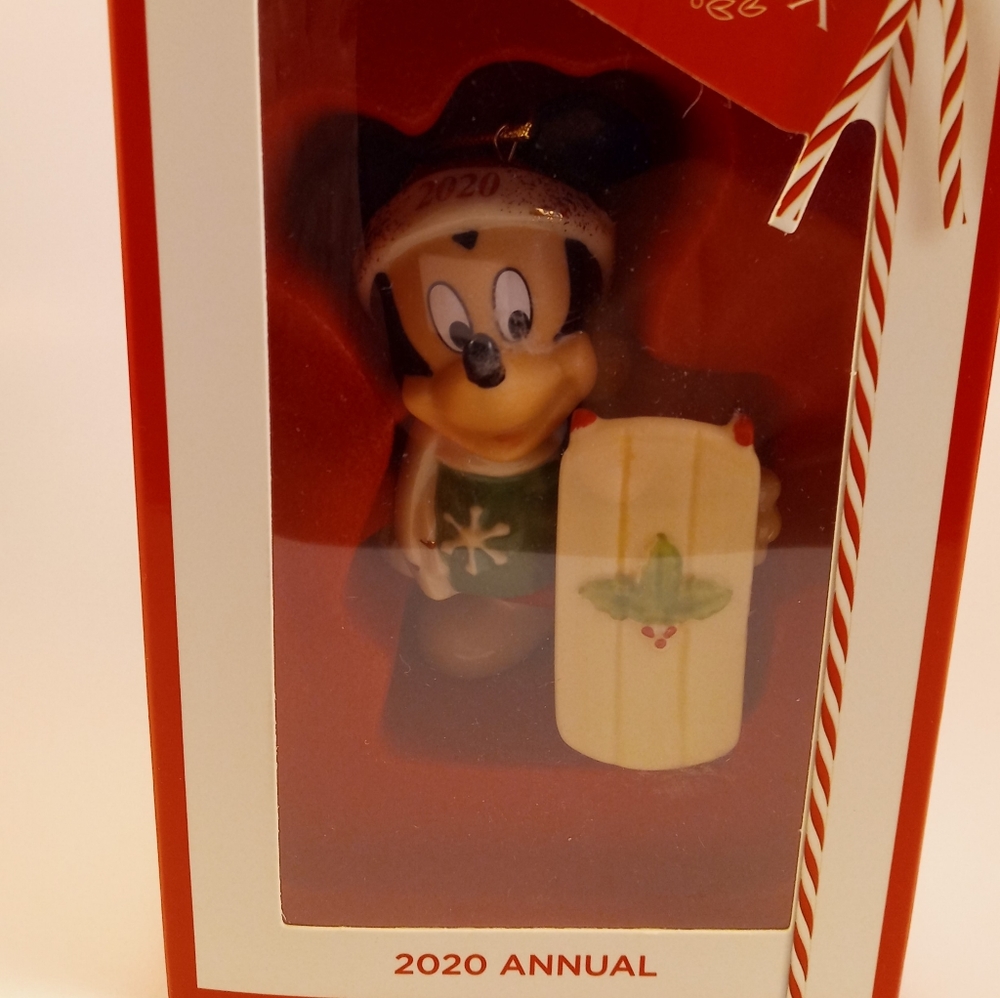 Lenox 2020 Annual Disney Let it Snow Mickey.